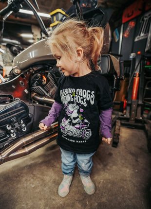Hogs & Frogs T/Y T-Shirt